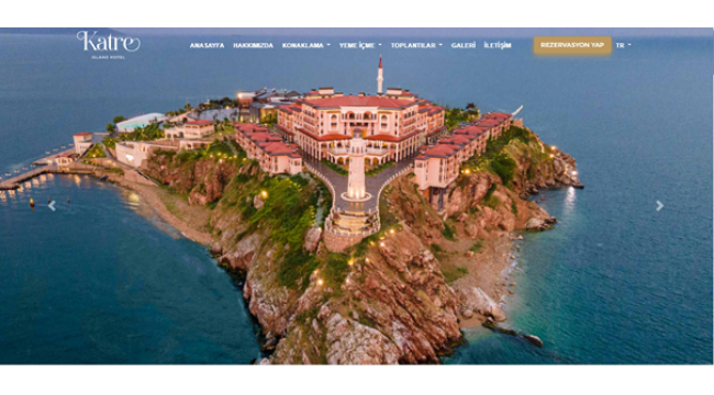 'Demokrasi ve Özgürlük Adası dediler, ETS Tur pazarladığı otel adası oldu