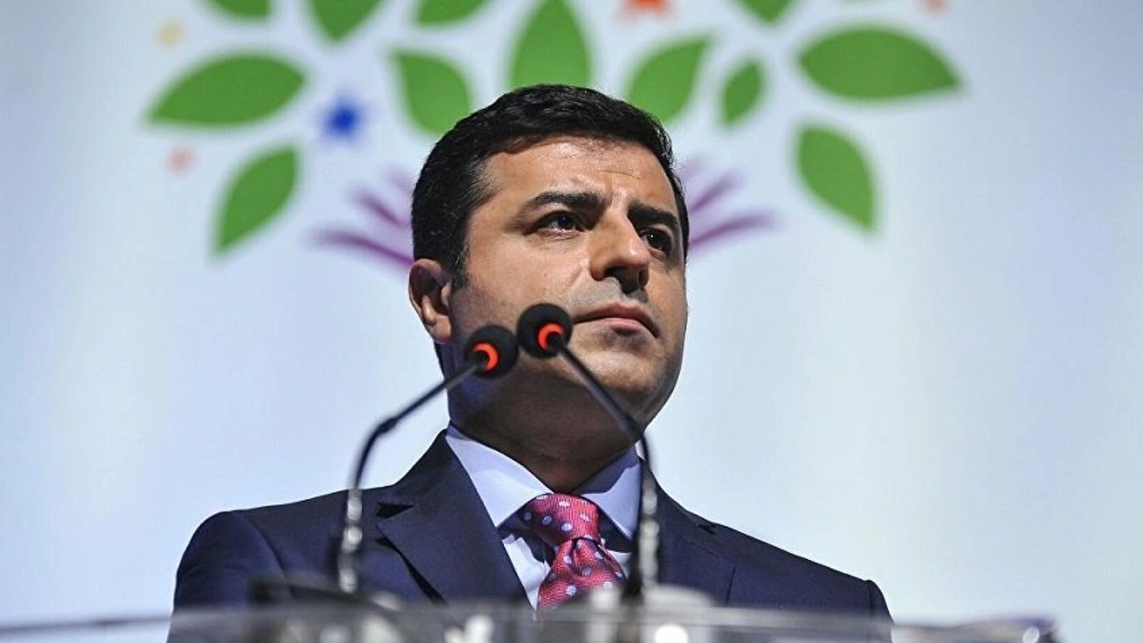 Selahattin Demirtaş'tan İstanbul mesajı: DEM Parti kimsenin payandası değil