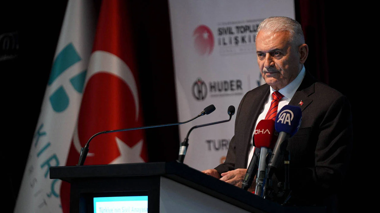 Binali Yıldırım'ın sözlerine Saray'dan yanıt, MHP'den tepki 