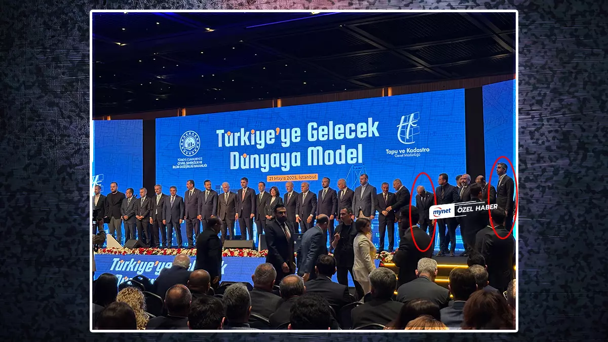 Yer: Haliç! AK Partili belediye başkanlarıyla CHP'li belediye başkanları yan yana...