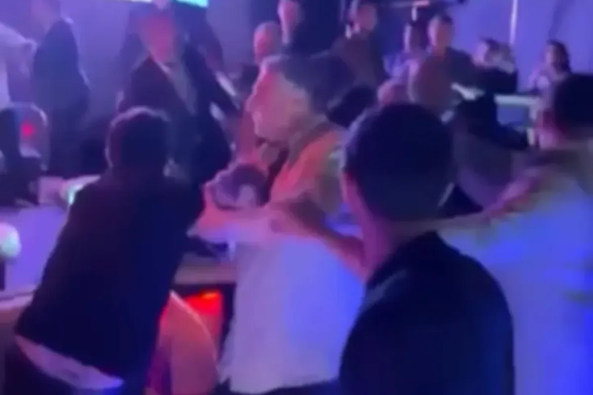 Beşiktaş'ta otelde 'şampanya sıçradı' kurşunları