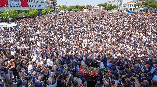 Ferdi Zeyrek için cenaze töreni: On binler uğurladı
