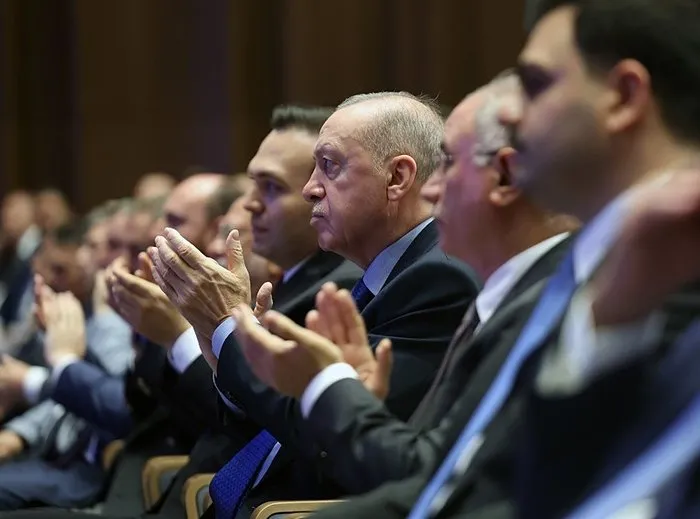 Cumhurbaşkanı Erdoğan: Belediyeler rüşvetçi çetelerden kurtulacak