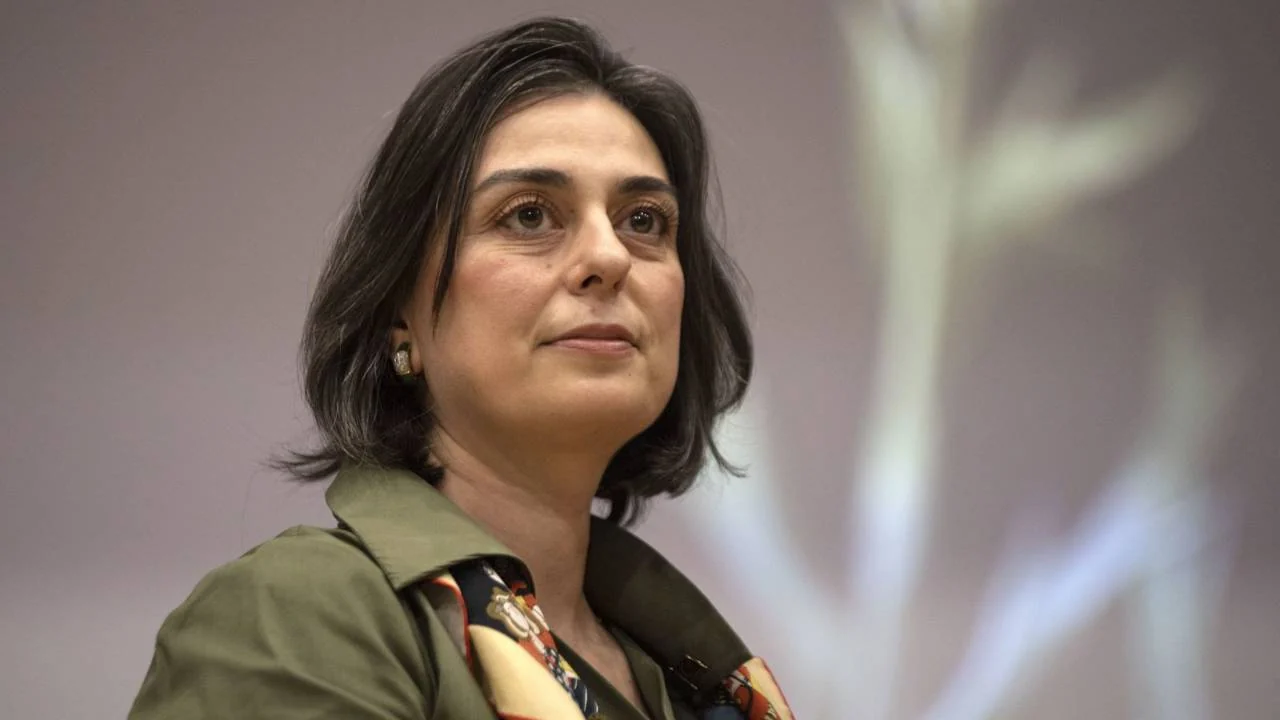 Sinem Dedetaş hakkında ev hapsiyle tahliye kararı!